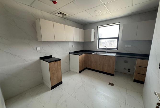 76179988 - Property Image 3