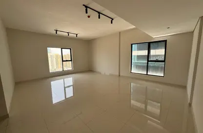 شقة - 3 غرف نوم - 3 حمامات للايجار في أبراج الراشدية - الراشدية - عجمان وسط المدينة - عجمان