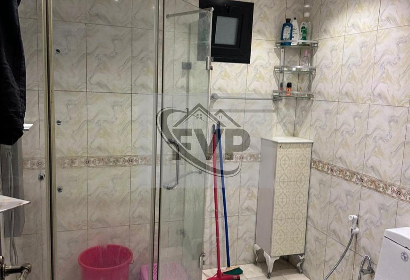 Spacious 5BHK + Maids | Unfurnished | Private Pool photo 11