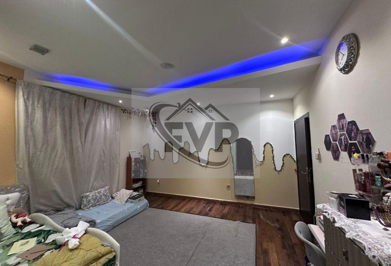 Spacious 5BHK + Maids | Unfurnished | Private Pool photo 7