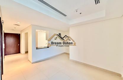 Apartment - 1 - 2 for rent in Al Nokhadha Building - Al Jaddaf - Dubai Apartment - 1 - 2 for rent in Al Nokhadha Building - Al Jaddaf - Dubai