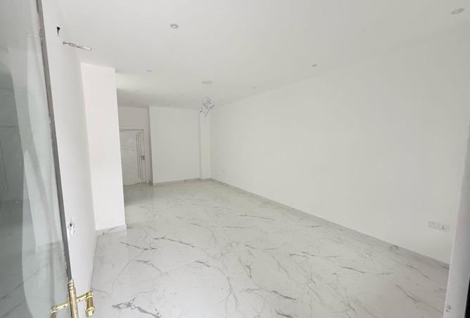 111404964 - Property Main Image