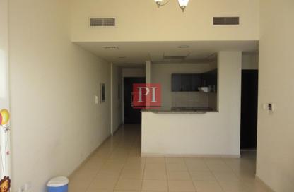 Apartment - 1 Bedroom - 2 Bathrooms for rent in Mazaya 24 - Queue Point - Liwan - Dubai Apartment - 1 Bedroom - 2 Bathrooms for rent in Mazaya 24 - Queue Point - Liwan - Dubai