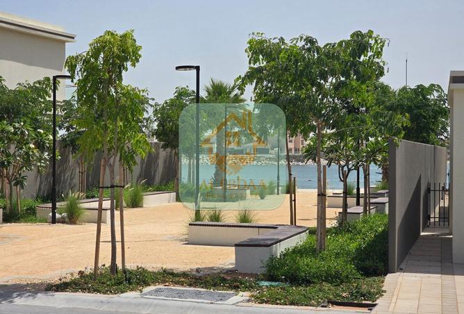 97365708 - صورة العقار 3