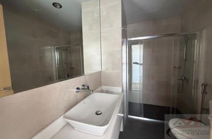 Apartment - 4 - 5 for rent in La Plage Tower - Al Mamzar - Sharjah - Sharjah