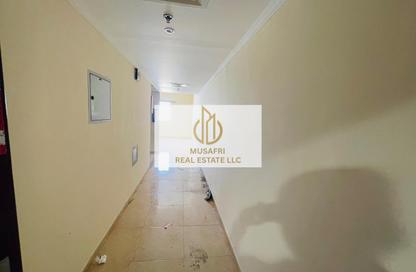 Apartment - Studio - 1 Bathroom for rent in Muwailih Building - Muwaileh - Sharjah