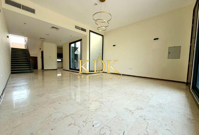 Spacious 4BR | Basement | Park View photo 2