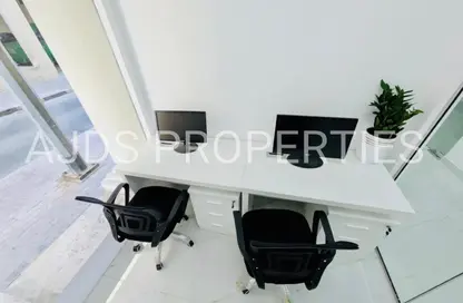 مكتب - غرفة نوم - 1 حمام للايجار في ريم ريزدنسي - الكرامة - دبي مكتب - غرفة نوم - 1 حمام للايجار في ريم ريزدنسي - الكرامة - دبي