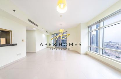 Apartment - 1 Bedroom - 2 Bathrooms for rent in The Lofts West - The Lofts - Downtown Dubai - Dubai