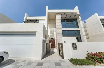 Villa - 4 Bedrooms - 4 Bathrooms for rent in District One Phase III - District One - Mohammed Bin Rashid City - Dubai
