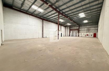 Warehouse - Studio for rent in Dubai Investment Park 1 (DIP 1) - Dubai Investment Park (DIP) - Dubai