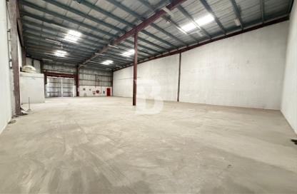 Warehouse - Studio for rent in Dubai Investment Park 1 (DIP 1) - Dubai Investment Park (DIP) - Dubai