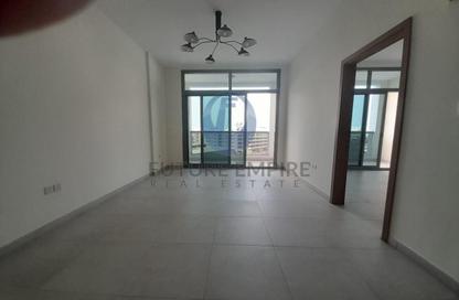 Apartment - 1 Bedroom - 2 Bathrooms for rent in Al Nasr Central Building - Oud Metha - Bur Dubai - Dubai