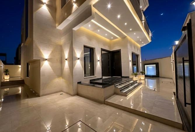 136111332 - Property Image 2
