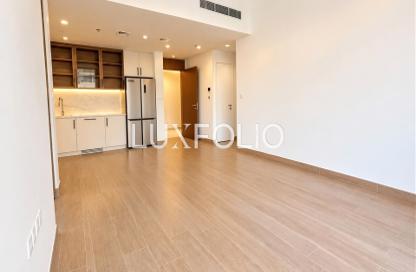 Apartment - 2 - 2 for rent in The Regent - Town Square - Dubai