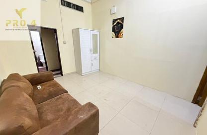 Apartment - 1 - 1 for rent in Al Falah Street - City Downtown - Abu Dhabi
