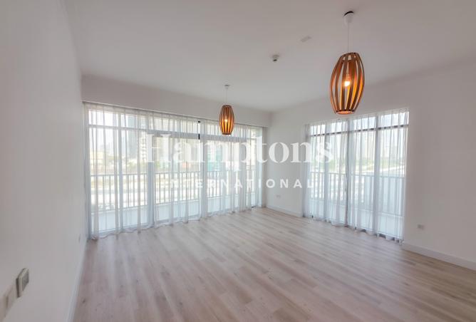 106854963 - Property Main Image
