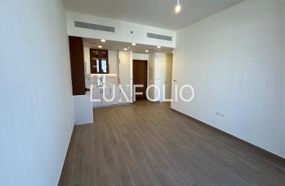 Apartment - 1 - 1 for rent in The Mayfair - Town Square - Dubai