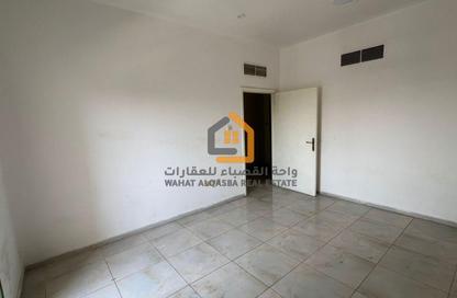 Apartment - 2 - 2 for rent in Qasimia 10 building - Al Mahatta - Al Qasimia - Sharjah