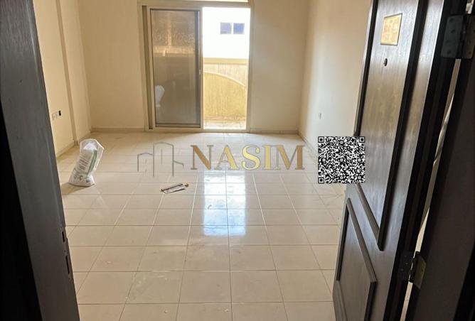 73843986 - Property Image 3