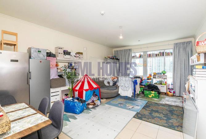 Furnished 1BR | Well Maintained | City View