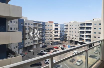 شقة - 2 غرف نوم - 2 حمامات للايجار في برج 19 - الريف داون تاون - الريف - أبوظبي