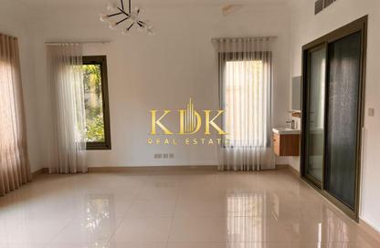 Villa - 4 - 7+ for rent in Mushrif Village - Mirdif - Dubai Villa - 4 - 7+ for rent in Mushrif Village - Mirdif - Dubai