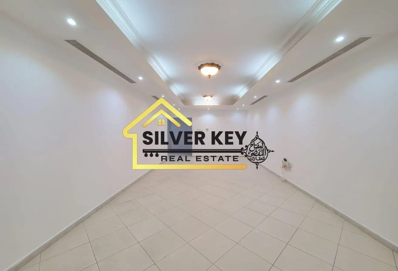 157791606 - Property Main Image