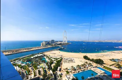 شقة - 2 غرف نوم - 3 حمامات للايجار في برج بوابه جميرا 1 - العنوان منتجع وسبا جميرا - جميرا بيتش ريزيدنس - دبي