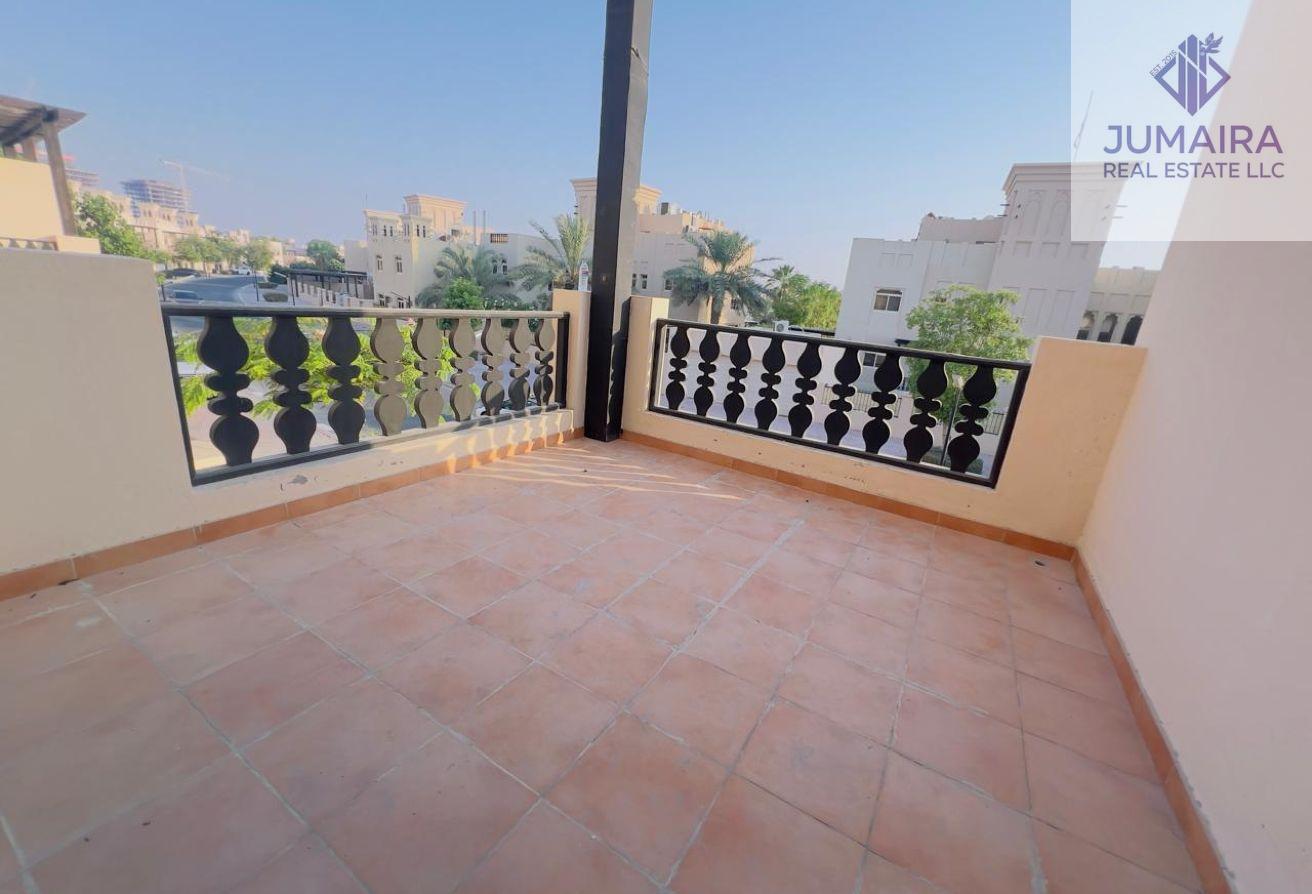 3BR TH-Sale | Spacious Layout | Poolside Location
