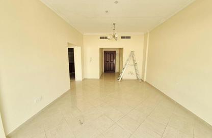 Apartment - 1 Bedroom - 2 Bathrooms for rent in Al Shamsi 2 - Muwaileh Commercial - Sharjah