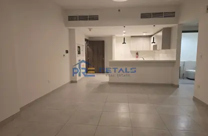 شقة - غرفة نوم - 2 حمامات للايجار في 1 ريزيدينسز-1 - وان ريزيدندس - الكفاف - بر دبي - دبي