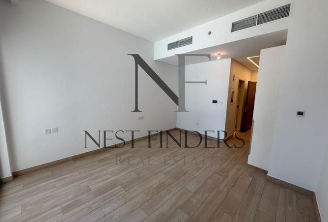 98700285 - Property Image 3