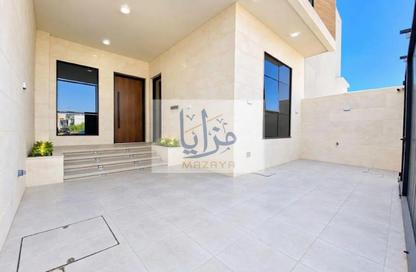 Villa - 4 - 6 for sale in Al Helio Downtown - Al Helio - Ajman