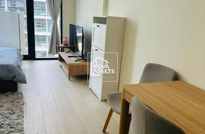 Apartment - Studio - 1 Bathroom for rent in Azizi Riviera 17 - Azizi Riviera - Meydan One - Meydan - Dubai
