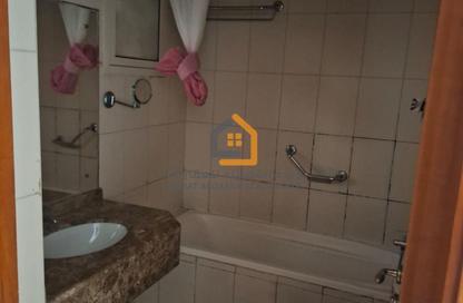 Apartment - Studio - 1 Bathroom for rent in Al Khan 9 building - Al Khan - Sharjah Apartment - Studio - 1 Bathroom for rent in Al Khan 9 building - Al Khan - Sharjah