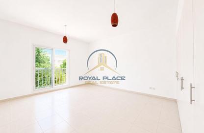 Villa - 3 Bedrooms - 3 Bathrooms for rent in Springs 11 - The Springs - Dubai