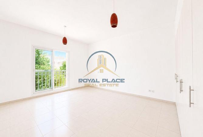 135642396 - Property Image 3