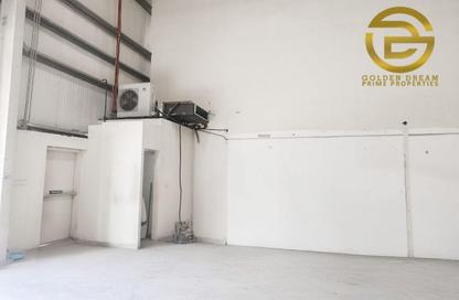 Warehouse - Studio - 1 Bathroom for rent in Jebel Ali Industrial 1 - Jebel Ali Industrial - Jebel Ali - Dubai
