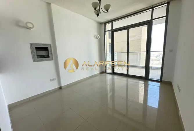 83216602 - Property Image 2