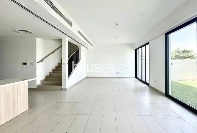 94437758 - Property Main Image