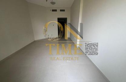 Apartment - 2 Bedrooms - 2 Bathrooms for rent in Gulf Tower - Emirates City - Ajman