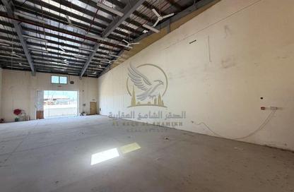 Warehouse - Studio - 1 for rent in Al Sajaa S - Al Sajaa - Sharjah