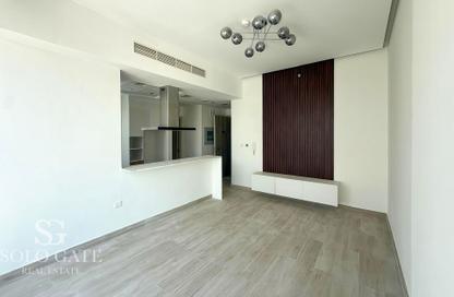 Apartment - 1 - 2 for sale in The East Crest by Meteora - District 17 - Jumeirah Village Circle - Dubai