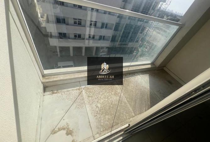 74233286 - صورة العقار 2