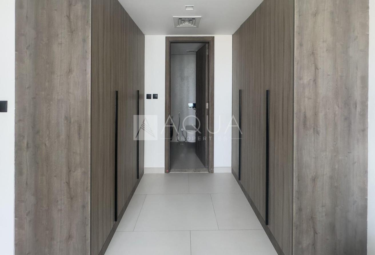 Furnished Penthouse | Vacant & Ready photo 10