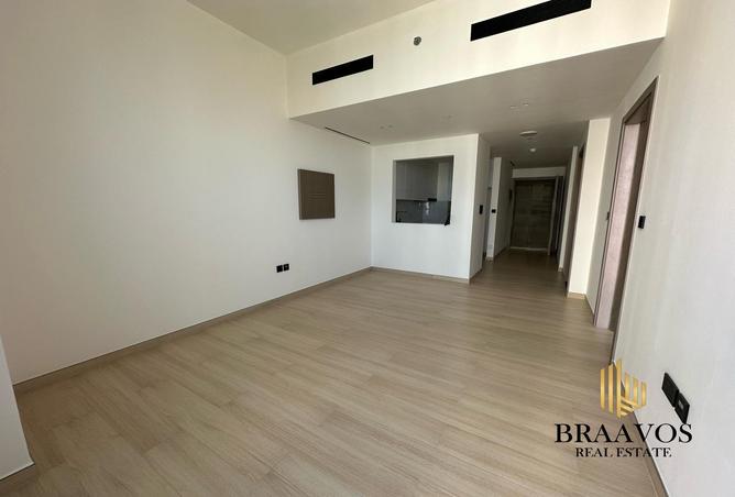 73852837 - Property Main Image