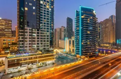 Apartment - 1 Bedroom - 2 Bathrooms for rent in Marina View Tower A - Marina View - Dubai Marina - Dubai