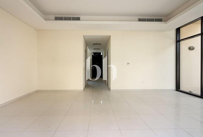 142382854 - Property Image 2
