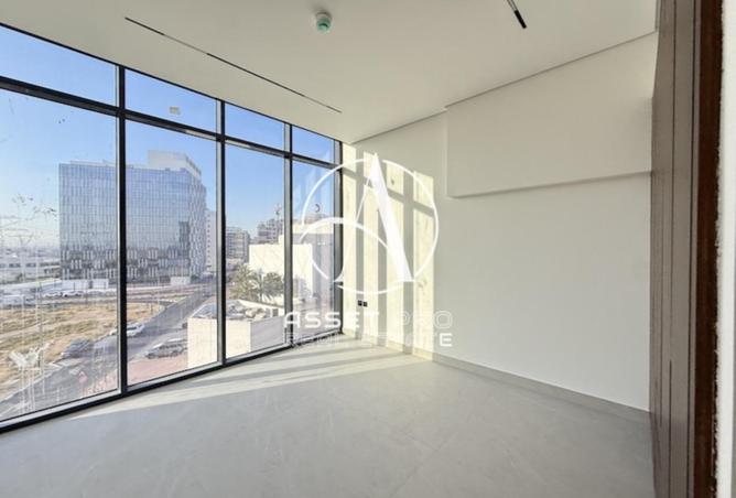 100866210 - Property Image 2